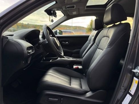 Used 2024 Honda HR-V EX-L image 9