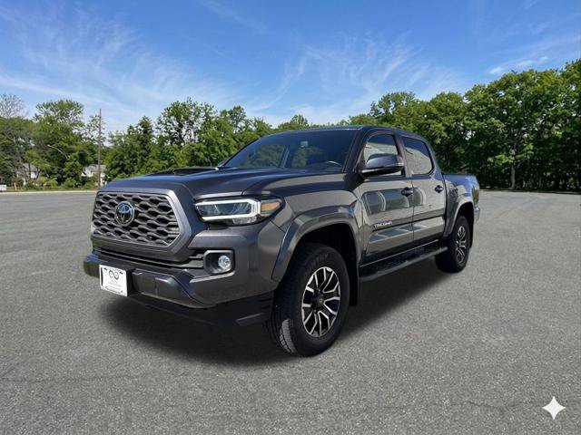 Used 2023 Toyota Tacoma TRD Sport AWD/4WD image 4