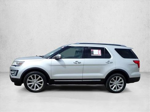 Used 2016 Ford Explorer Limited AWD/4WD image 2