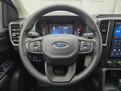 Used 2025 Ford Ranger XL w/ Trailer Tow Package image 23