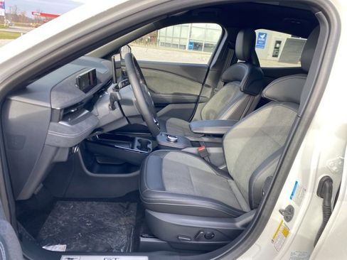 New 2023 Ford Mustang Mach-E GT w/ GT Performance Edition image 9