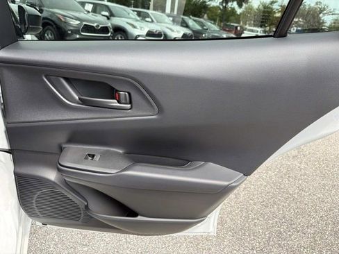 Used 2026 Toyota Prius Plug-In Hybrid FWD image 18