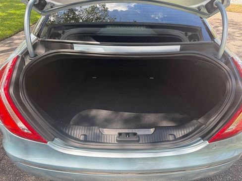 Used 2013 Jaguar XJ L Portfolio RWD image 16
