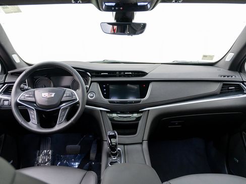 Certified 2026 Cadillac XT5 Premium Luxury w/ Driver Assist Package AWD/4WD image 11