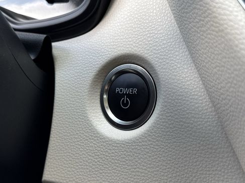 Used 2026 Toyota Corolla LE w/ LE Premium Package FWD image 32