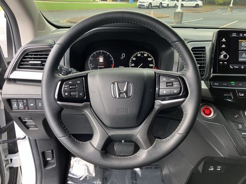Certified 2025 Honda Odyssey EX-L image 20