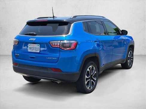 Used 2022 Jeep Compass Limited AWD/4WD image 5