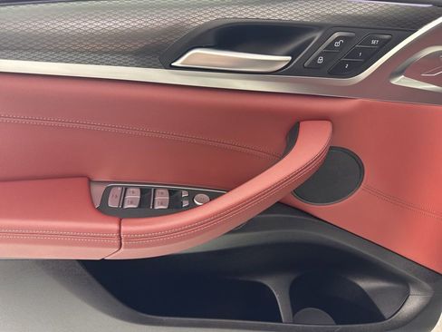 Certified 2024 BMW X4 xDrive30i w/ Premium Package image 13