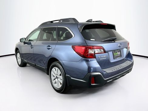 Used 2018 Subaru Outback 2.5i Premium AWD/4WD image 5