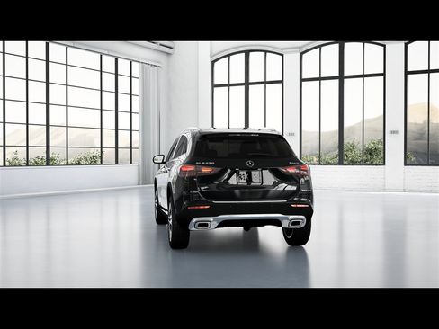 Certified 2026 Mercedes-Benz GLA 250 4MATIC image 21