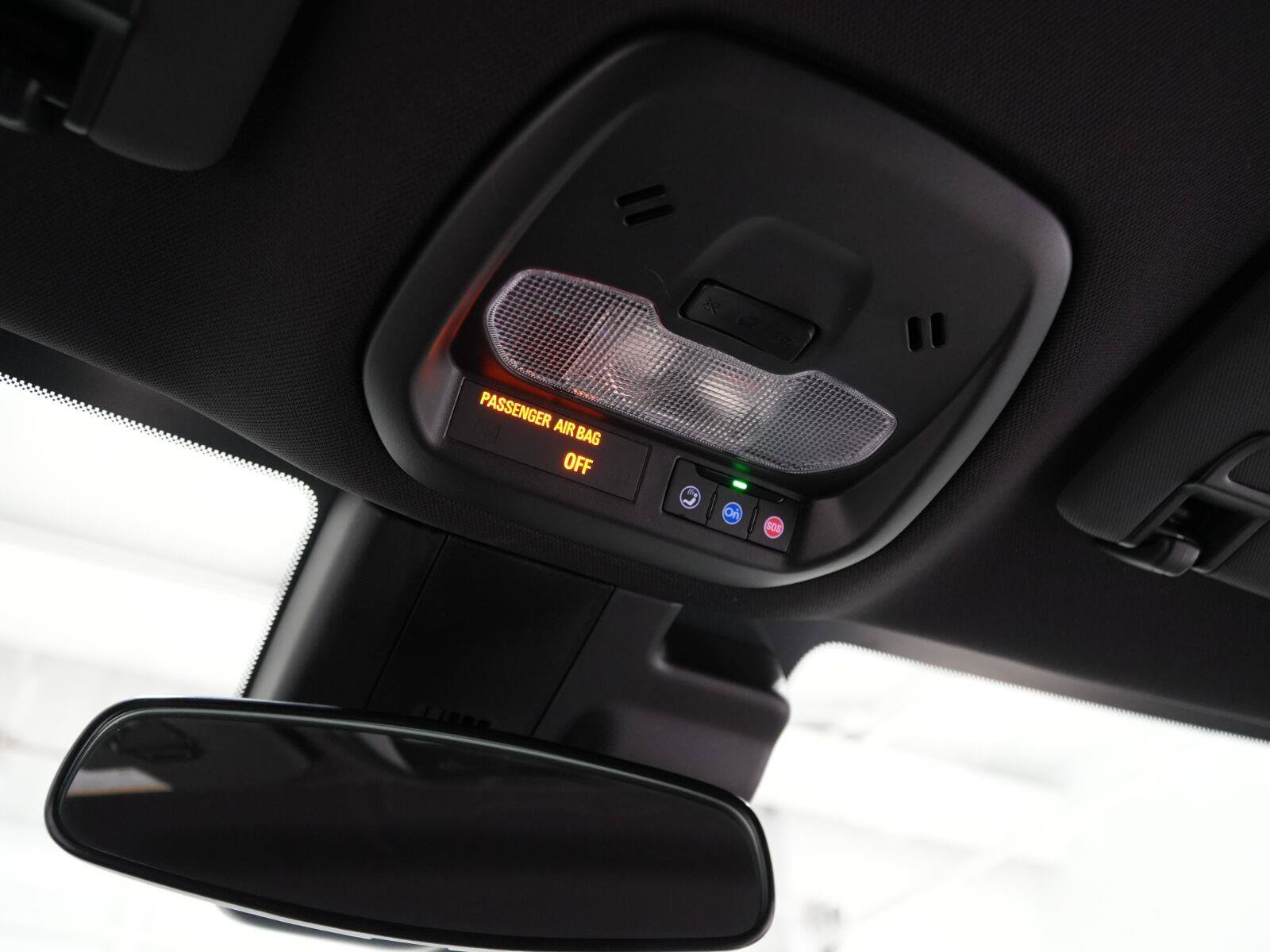 Used 2025 Chevrolet Trax RS w/ Driver Confidence Package FWD image 22