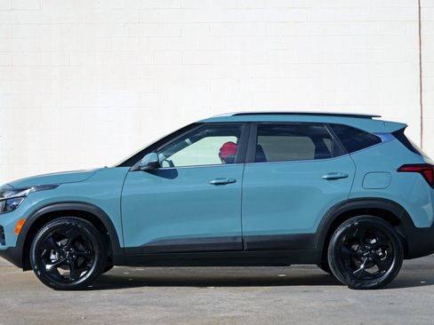 Used 2026 Kia Seltos EX w/ EX Sunroof Package FWD image 8