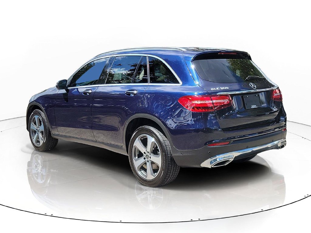 Used 2019 Mercedes-Benz GLC 300 image 4