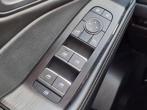 Used 2024 Nissan Rogue SL w/ SL Premium Package FWD image 24