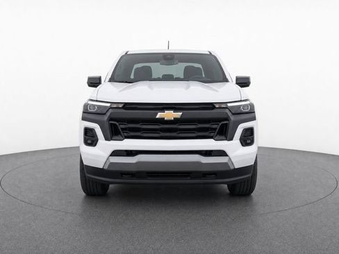 Used 2025 Chevrolet Colorado LT w/ LT Convenience Package RWD image 6
