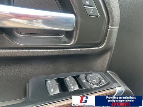 Used 2023 Chevrolet Silverado 2500 LT image 14