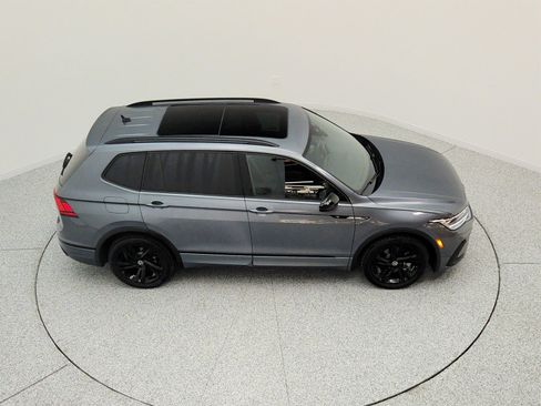 Used 2024 Volkswagen Tiguan SE R-Line FWD image 25
