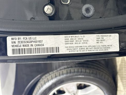 Used 2023 Dodge Challenger SXT RWD image 28