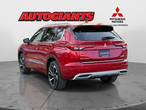 Used 2025 Mitsubishi Outlander SEL image 4