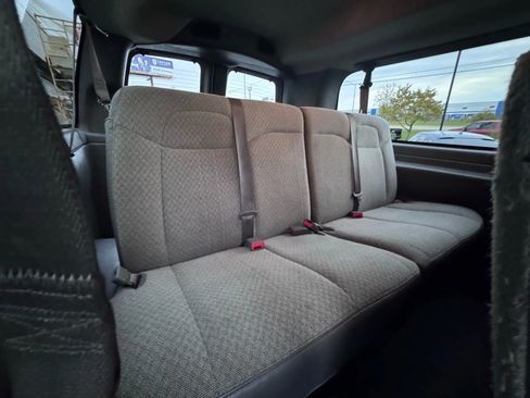 Used 2022 Chevrolet Express 3500 LS image 16