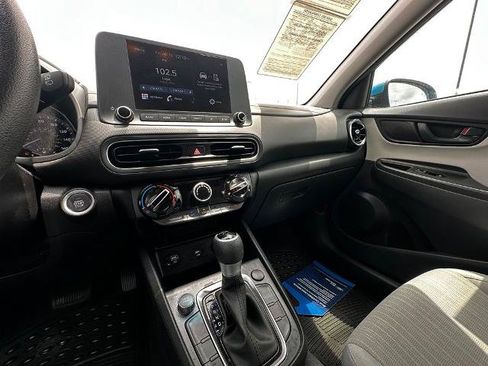 Used 2023 Hyundai Kona SEL FWD image 12