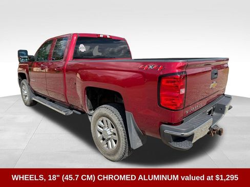 Used 2018 Chevrolet Silverado 2500 LT w/ LT Convenience Package AWD/4WD image 4