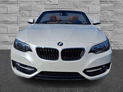 Used 2016 BMW 228i xDrive Convertible image 3