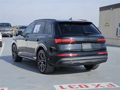 Used 2023 Audi Q7 3.0T Prestige image 5