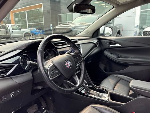 Used 2020 Buick Encore GX Essence FWD image 14