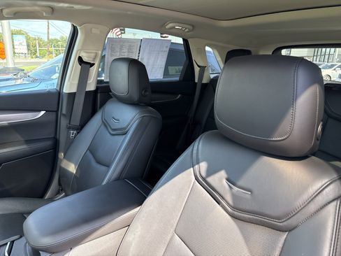 Used 2019 Cadillac XT5 Luxury image 9