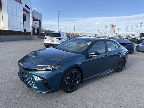 Certified 2026 Toyota Camry XSE w/ Premium Plus Package image 7