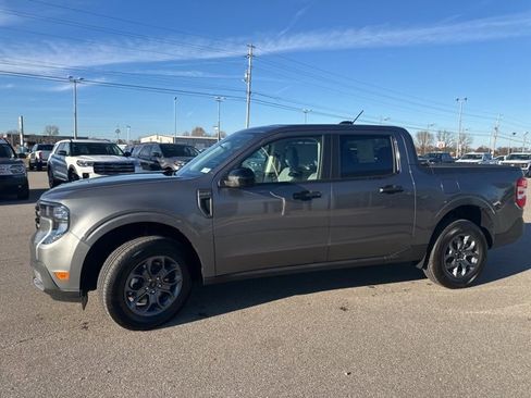 New 2025 Ford Maverick XLT w/ XLT Luxury Package image 28