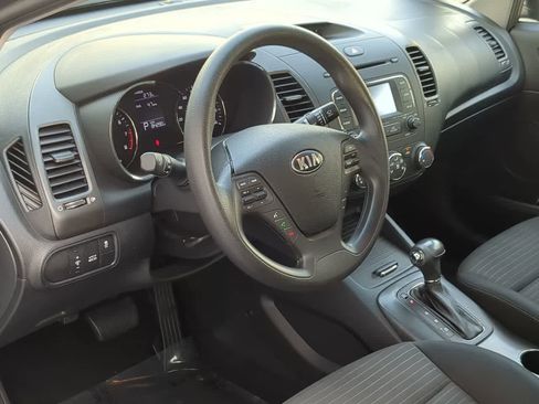 Used 2016 Kia Forte LX w/ LX Popular Plus Package image 10