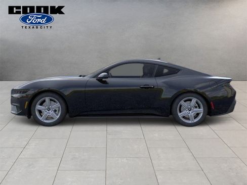 New 2026 Ford Mustang Coupe RWD image 3