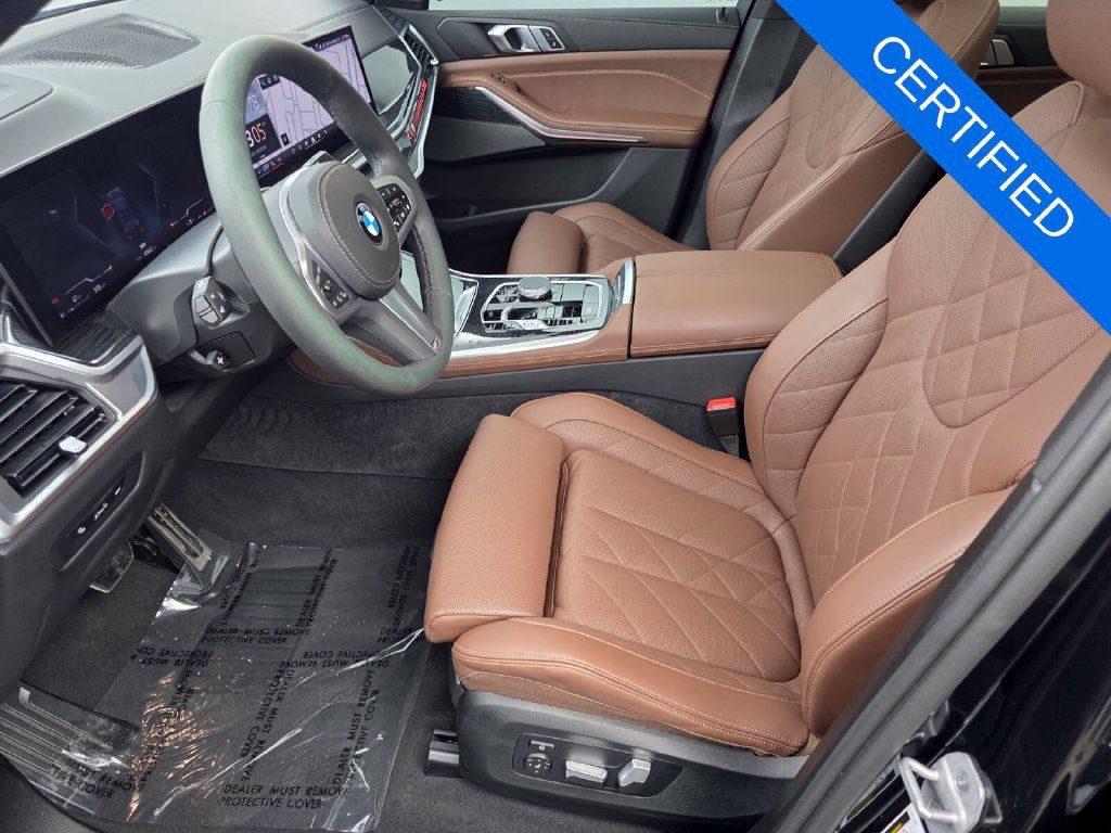 Certified 2025 BMW X5 sDrive40i w/ M Sport Package RWD image 9