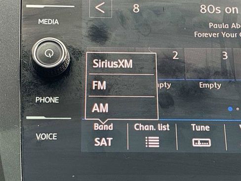 Used 2020 Volkswagen Tiguan SE w/ Panoramic Sunroof Package image 31