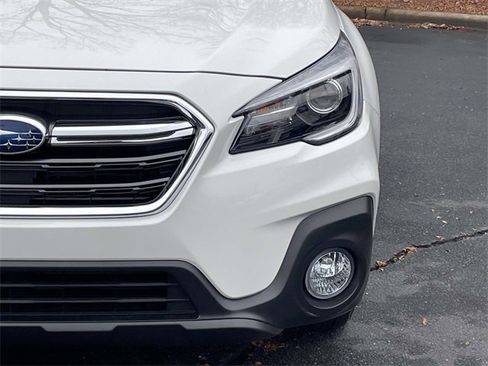 Used 2019 Subaru Outback 2.5i Limited image 38
