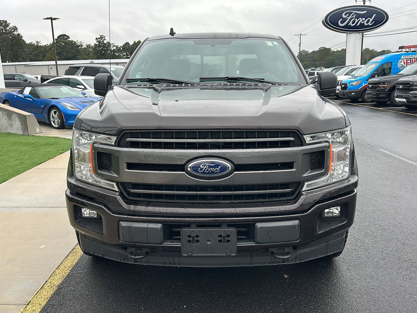 Certified 2018 Ford F150 XLT w/ Equipment Group 302A Luxury AWD/4WD image 2