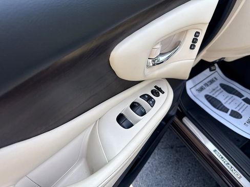 Used 2020 Nissan Murano Platinum w/ Cargo Package FWD image 11