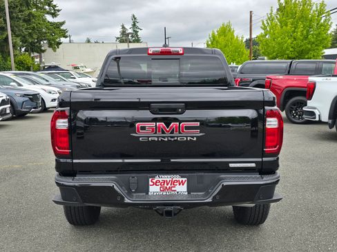 New 2025 GMC Canyon Elevation w/ Convenience Package image 6