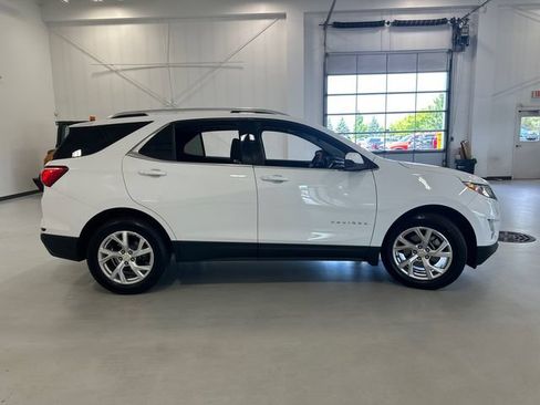 Certified 2020 Chevrolet Equinox LT AWD/4WD image 4