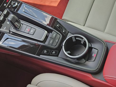 Certified 2025 Porsche 911 Carrera 4 GTS image 21