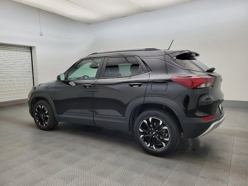 Used 2021 Chevrolet TrailBlazer LT w/ Convenience Package image 3