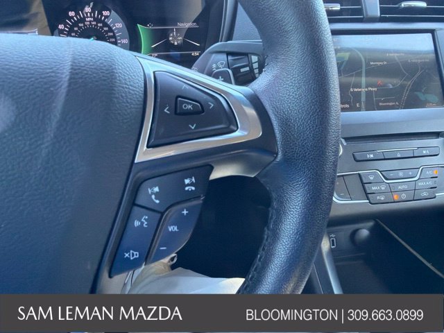 Used 2018 Ford Fusion SE w/ Equipment Group 201A FWD image 18