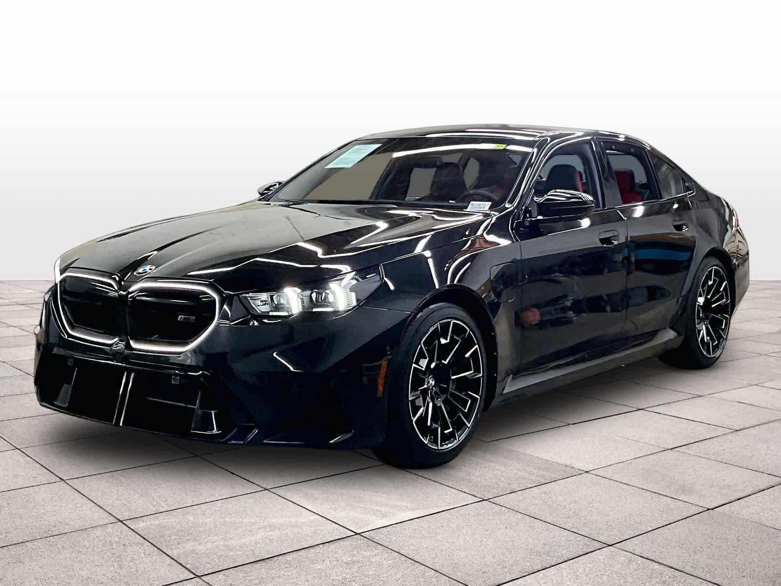 Used 2025 BMW M5 AWD/4WD image 1