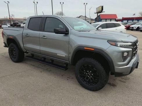 New 2026 GMC Canyon Elevation w/ Convenience Package image 2