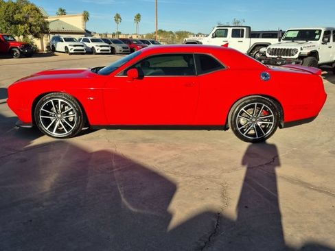 Used 2022 Dodge Challenger R/T w/ Plus Package RWD image 8