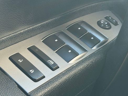 Used 2012 GMC Sierra 1500 SLE w/ Regional Value Package image 11