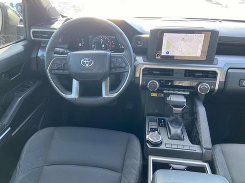 Used 2024 Toyota Tacoma SR5 AWD/4WD image 11