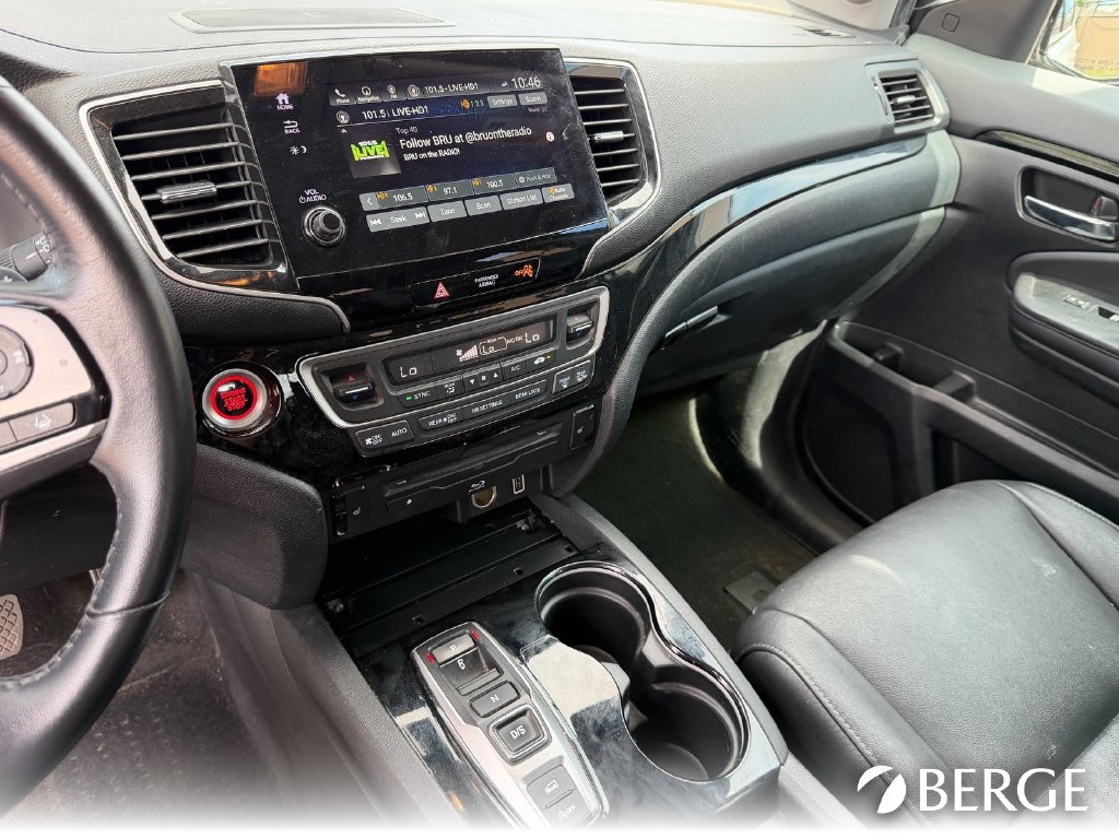 Used 2022 Honda Pilot Touring image 29